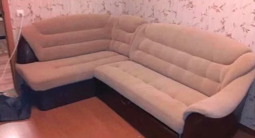 Перетяжка углового дивана. Бахчисарай